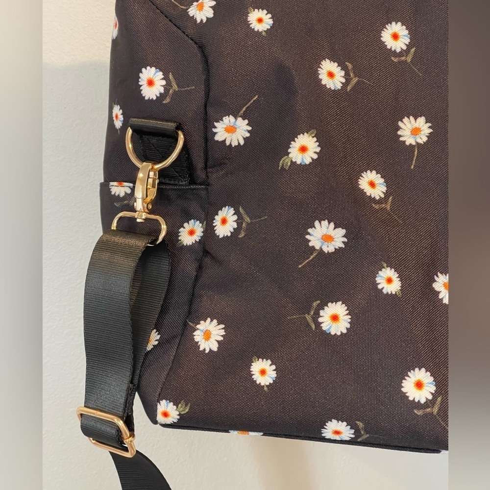 Alice & Olivia Black/Floral Weekender Bag, Canvas, Adjustable Strap, Medium Size - Picture 6 of 15